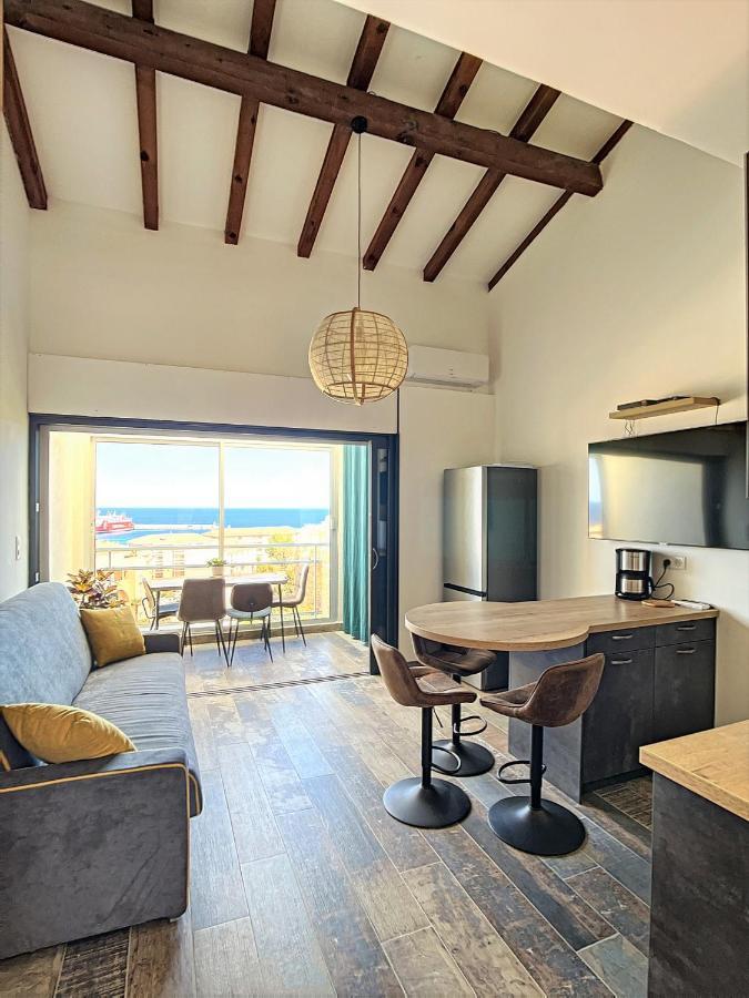 Tres Beau Duplex Vue Panoramique Mer, Proche Apartment
